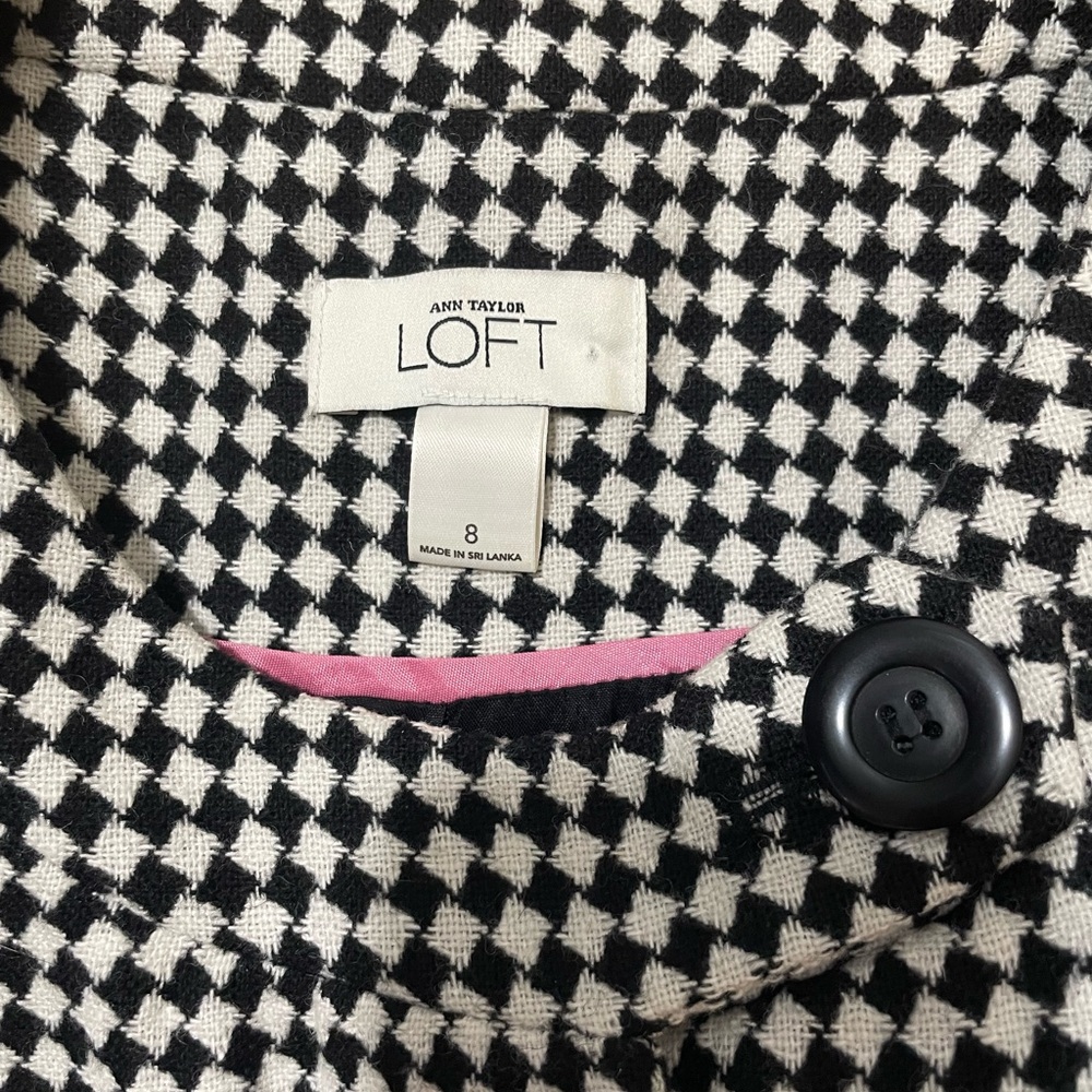 Black & White Checkered Cape Jacket - Picture 5 of 10